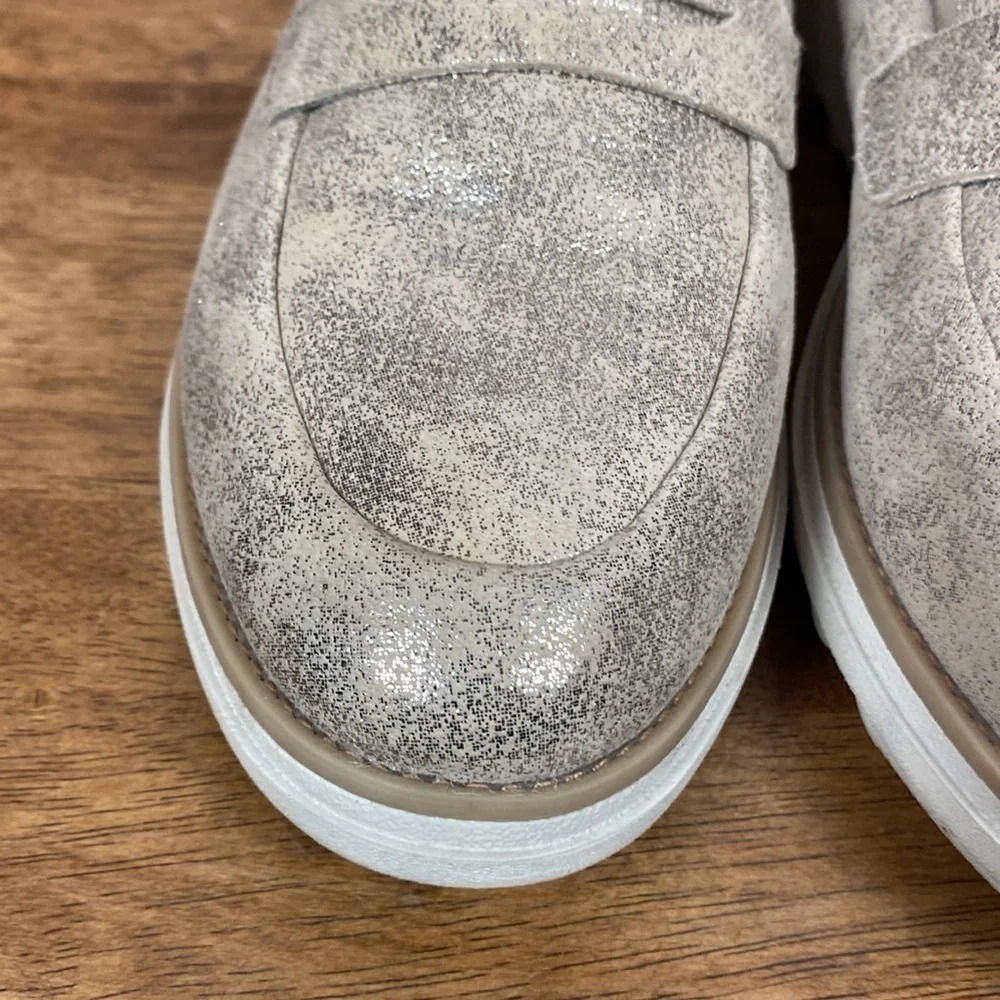 Clarks Womens Sharon Ranch Gold Metallic Platform Slip On Comfort Loafers Sz 8.5 - Picture 7 of 15